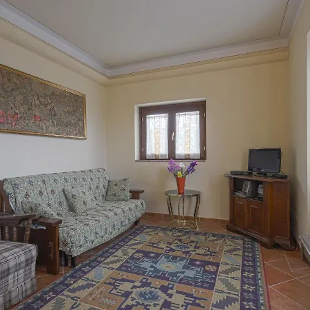 Montechioccioli-1 By Interhome *